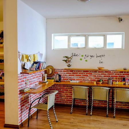 Skygon Hostel Хошимин Екстериор снимка