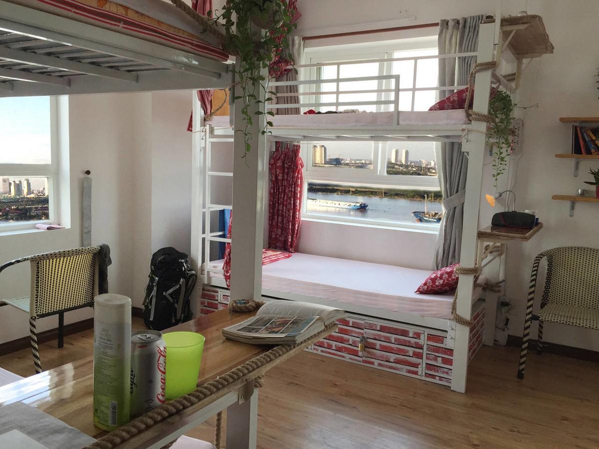Skygon Hostel Хошимин Екстериор снимка